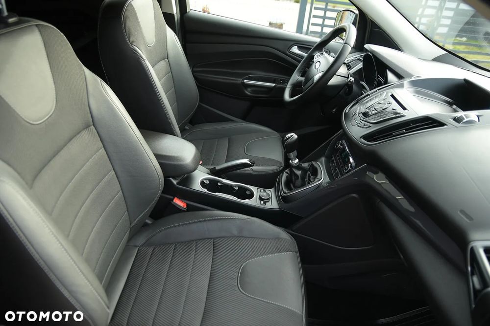 Ford Kuga 2.0 TDCi 4WD Titanium Plus - 19