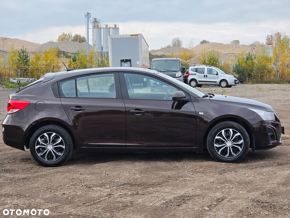 Chevrolet Cruze 2013 photo 4