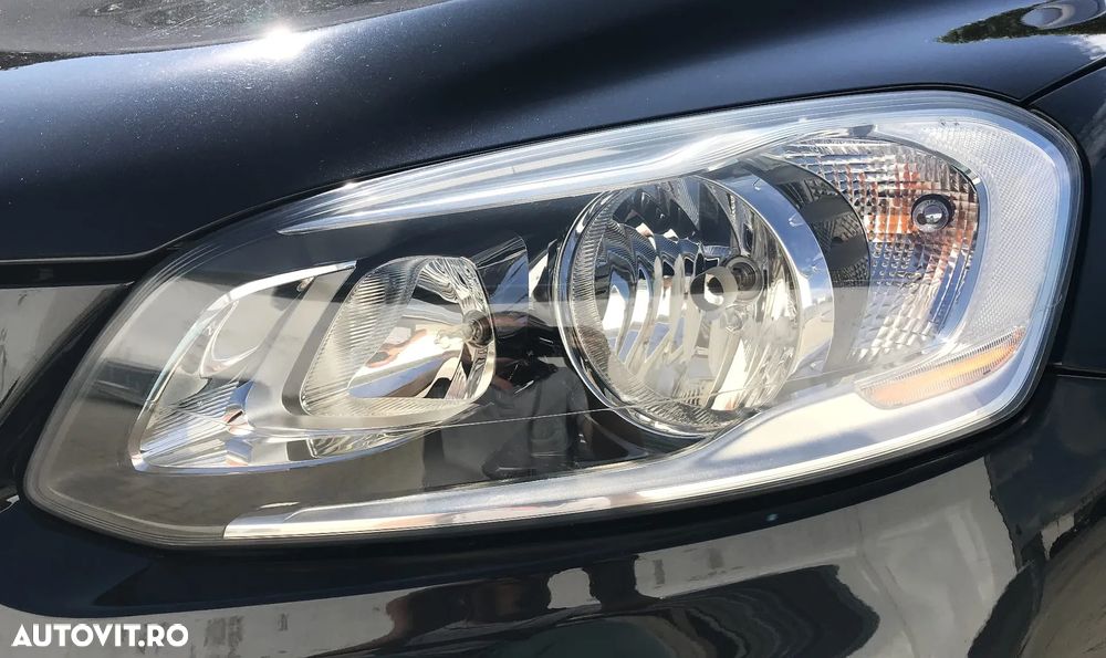 Volvo XC 60 D4AWD R-Design - 39