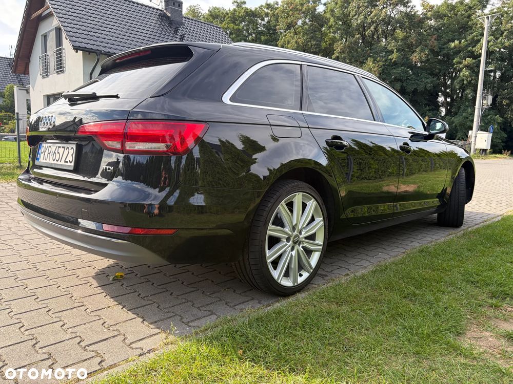 Audi A4 Avant 2.0 TDI - 6