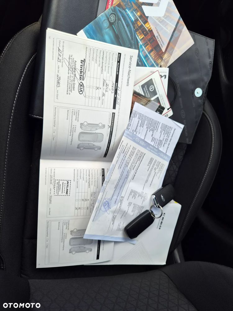 Kia Ceed 1.5 T-GDI DCT7 OPF Platinum Edition - 40
