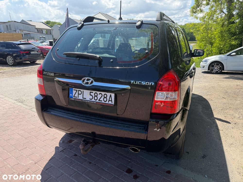 Hyundai Tucson 2.0 Comfort 2WD - 6