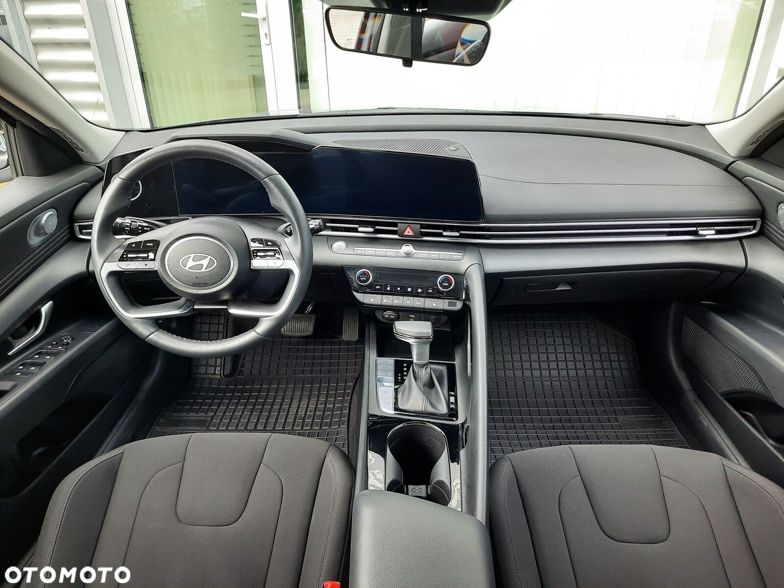 Hyundai Elantra 1.6 Smart CVT - 3