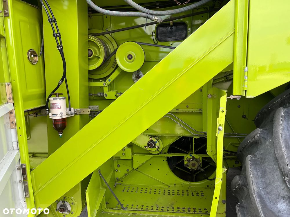 Claas Dominator 98 Maxi - 12