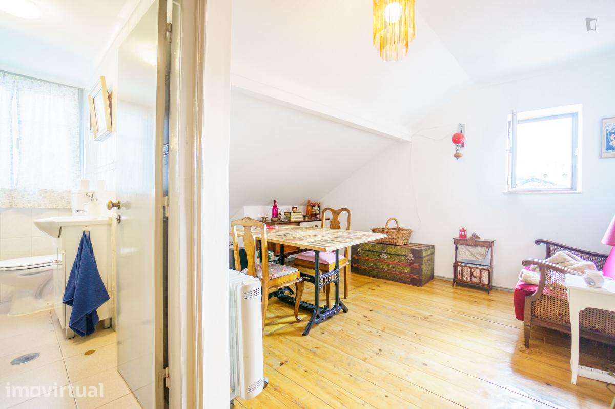Quarto - localizado em Bairro Alto Lisbon - Grande imagem: 4/14
