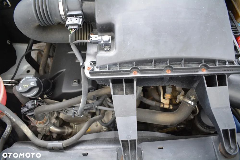 Mercedes-Benz Sprinter 319 CDI 3.0V6 MAXI - 32