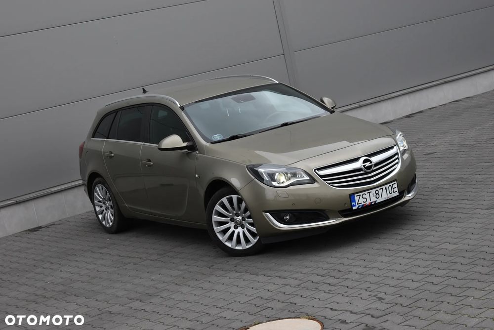 Opel Insignia - 32