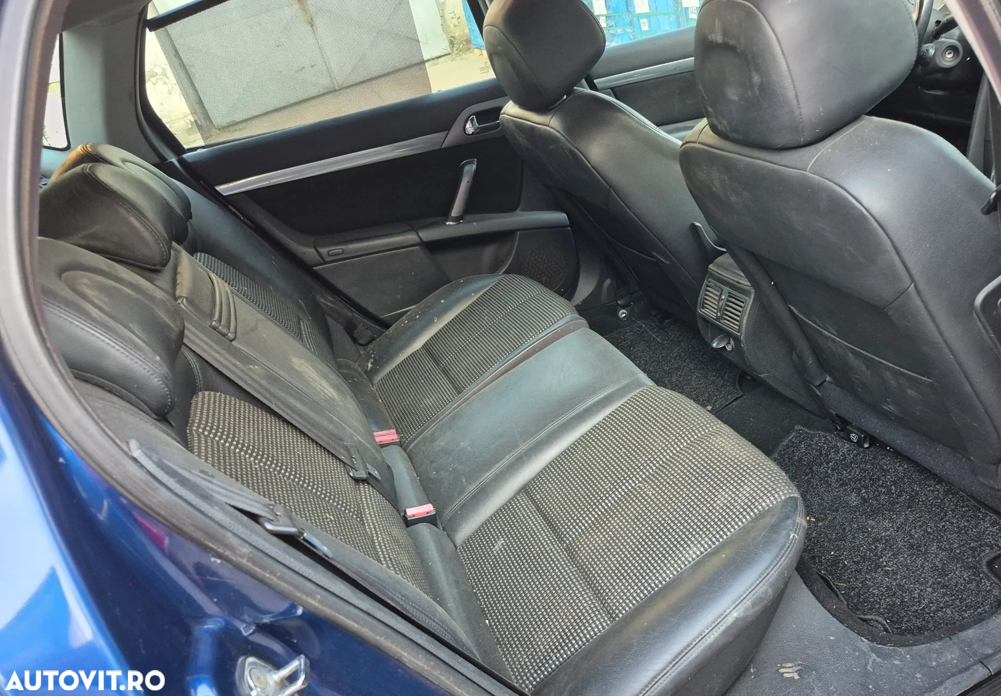 Peugeot 407 SW HDi 135 Automatik - 20