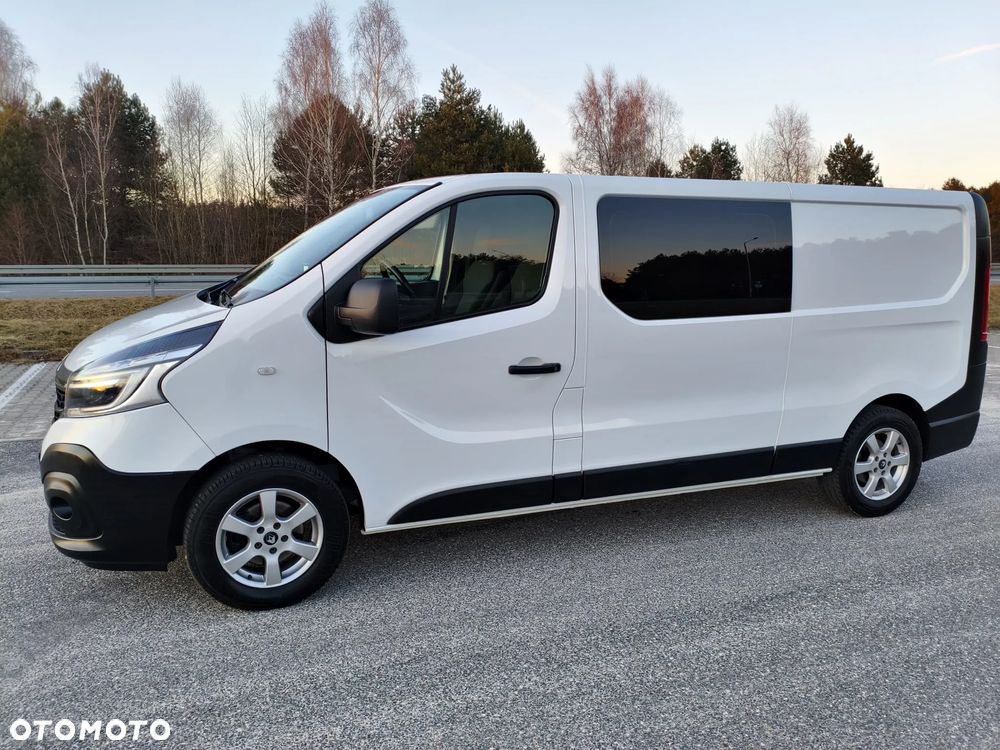 Renault Trafic 2.0 dCi - 9