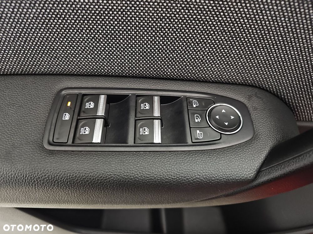 Renault Captur 1.0 TCe Techno - 11