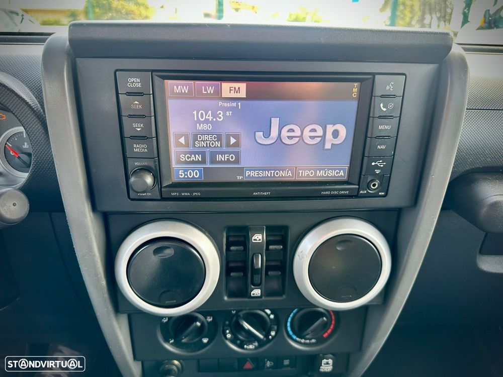 Jeep Wrangler Unlimited - 19