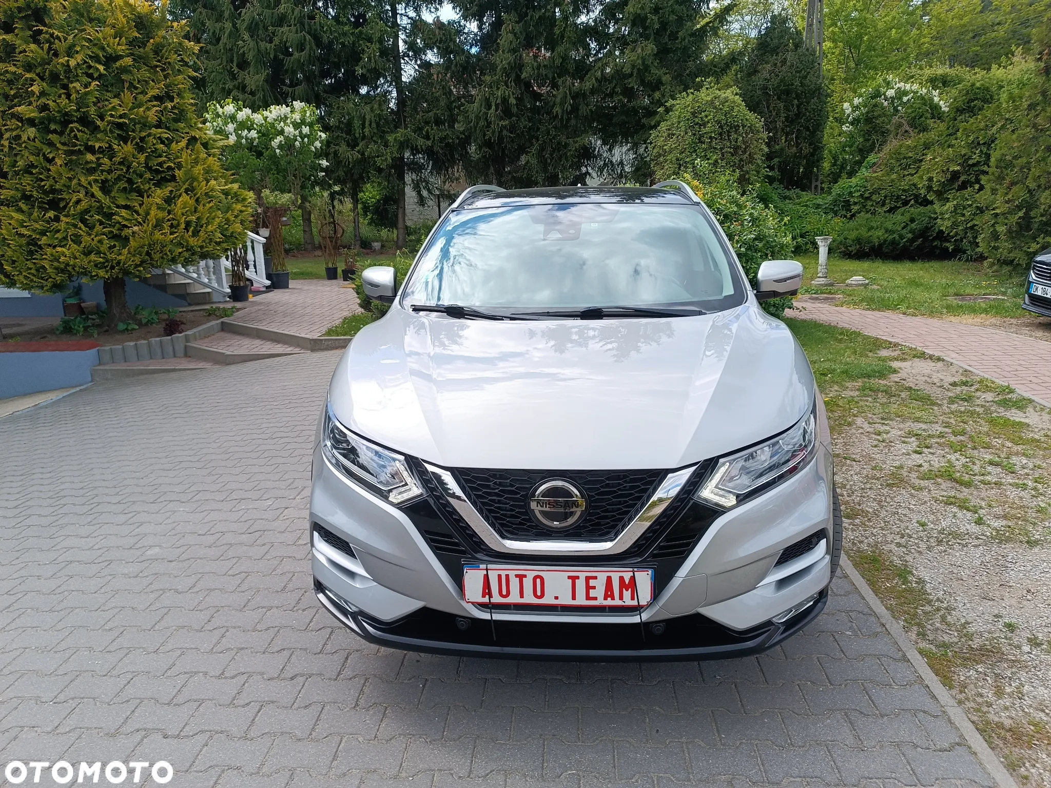 Nissan Qashqai 1.3 DIG-T N-Connecta EU6d - 31