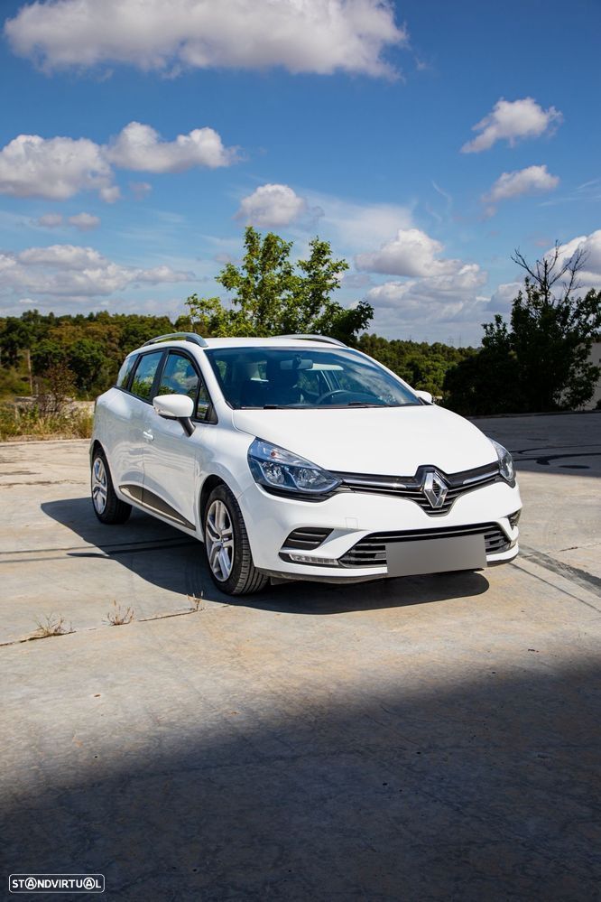 Renault Clio Sport Tourer - 3