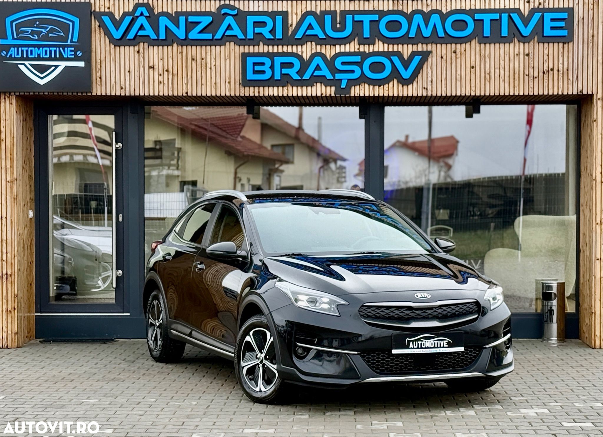 Kia XCeed 1.6 GDI 6DCT PHEV Vision - 1