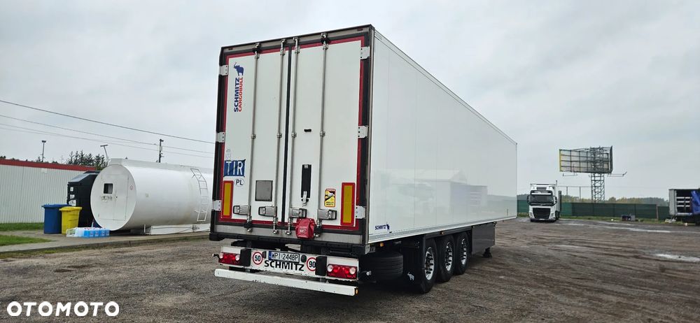 Schmitz Cargobull - 3