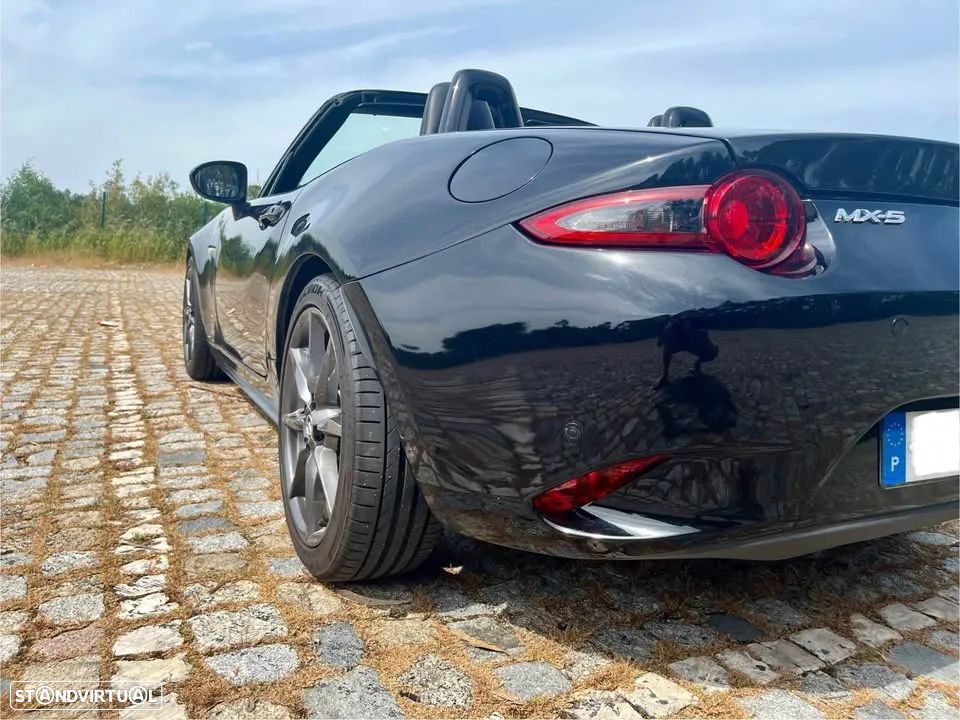 Mazda MX-5 SKYACTIV-G 160 i-ELOOP Sports-Line - 2
