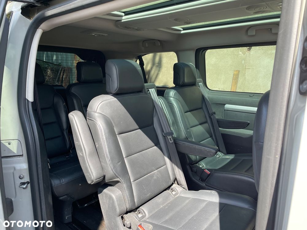 Opel Zafira 2.0 D M Elegance - 27