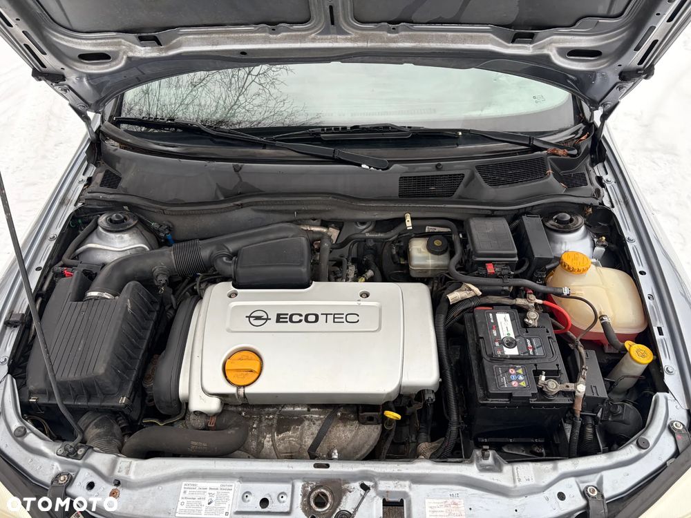 Opel Astra 1.6 Elegance - 24