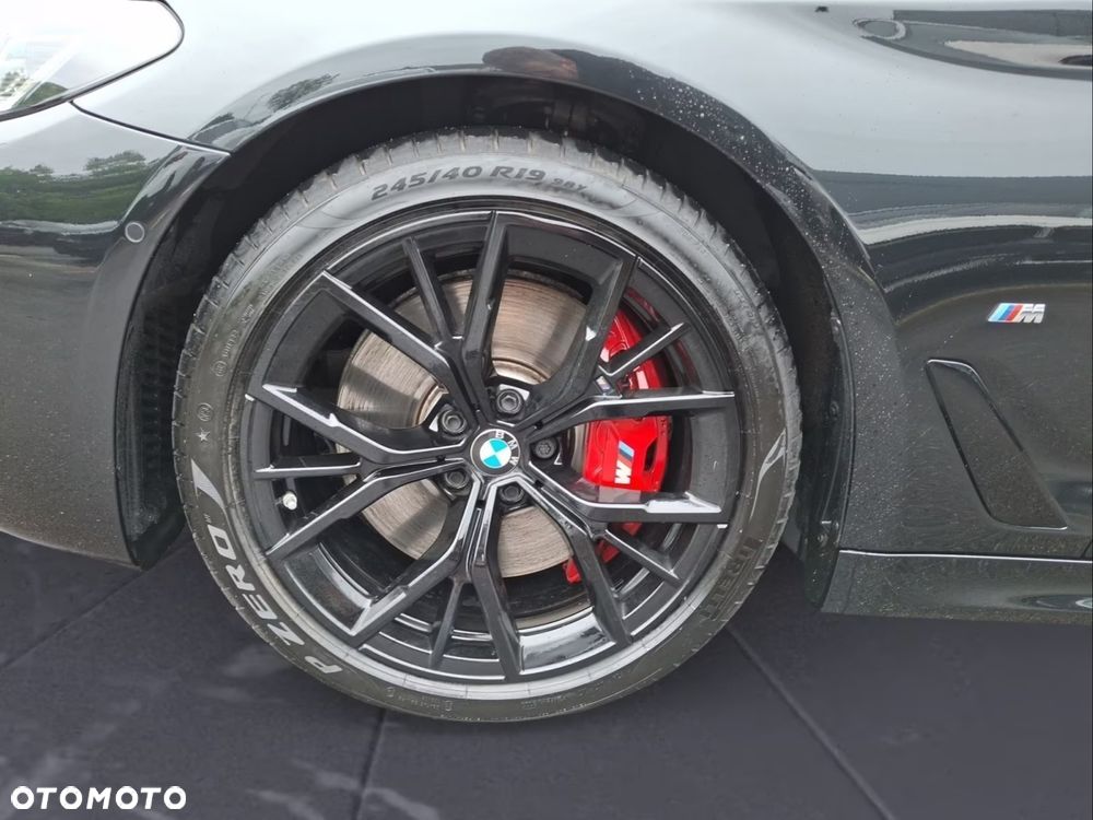 BMW Seria 5 540i xDrive - 12