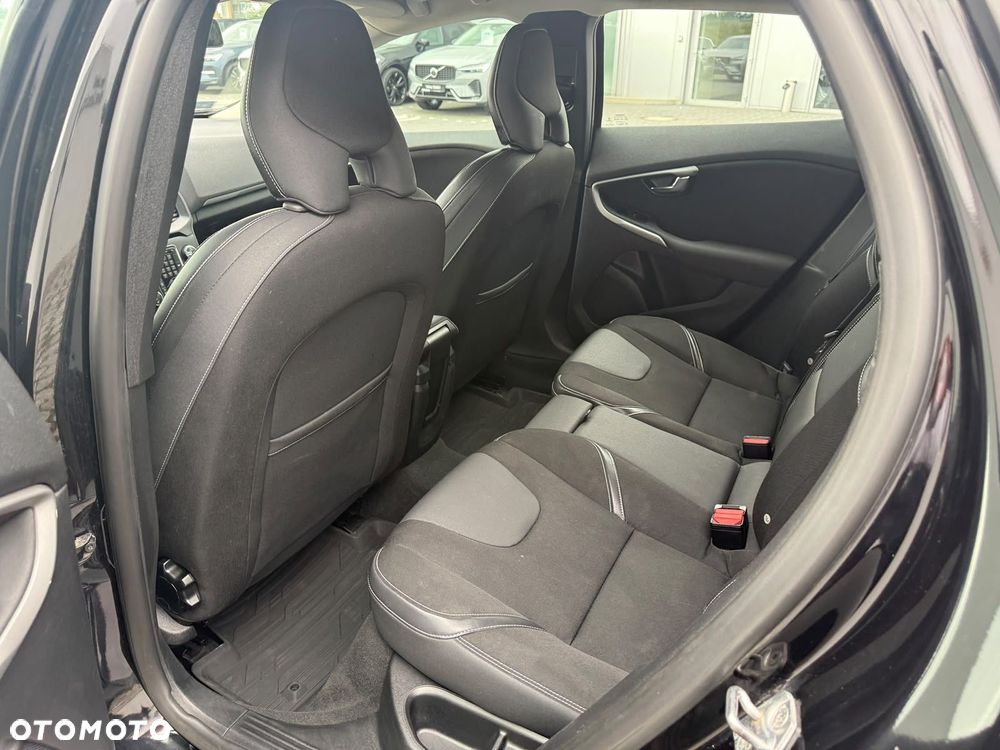 Volvo V40 - 14