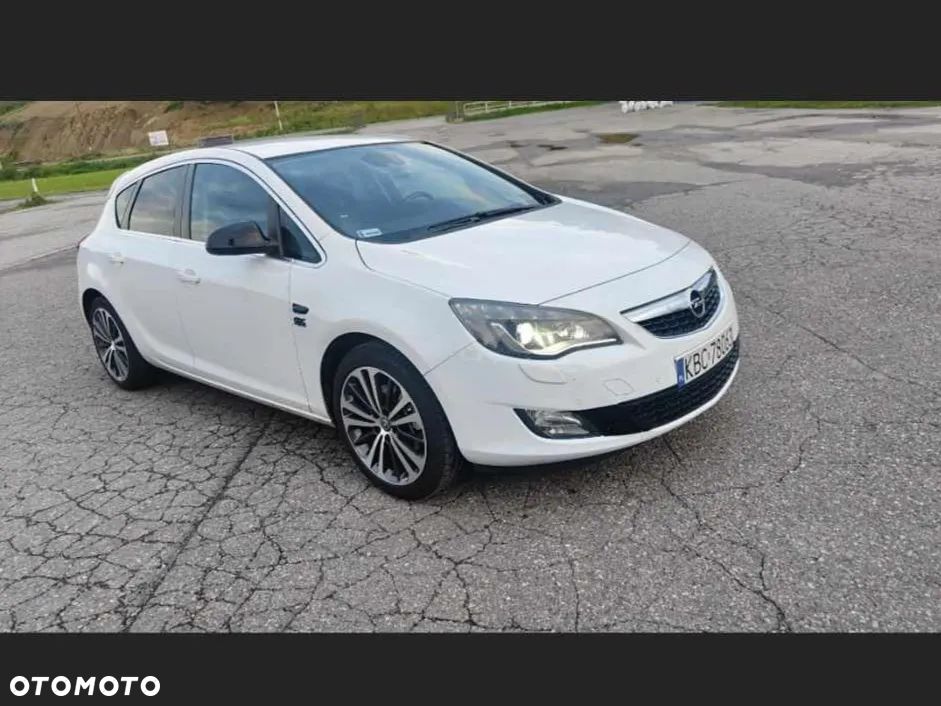 Opel Astra 1.6 T Sport - 2