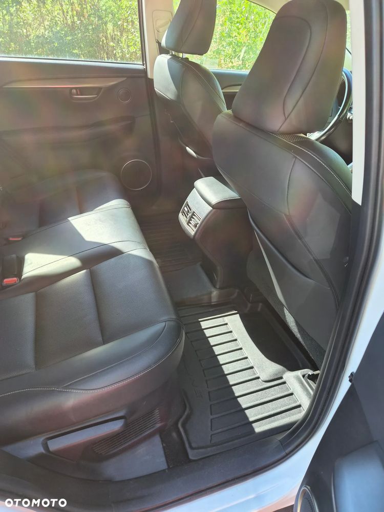 Lexus NX 200t Comfort AWD - 22