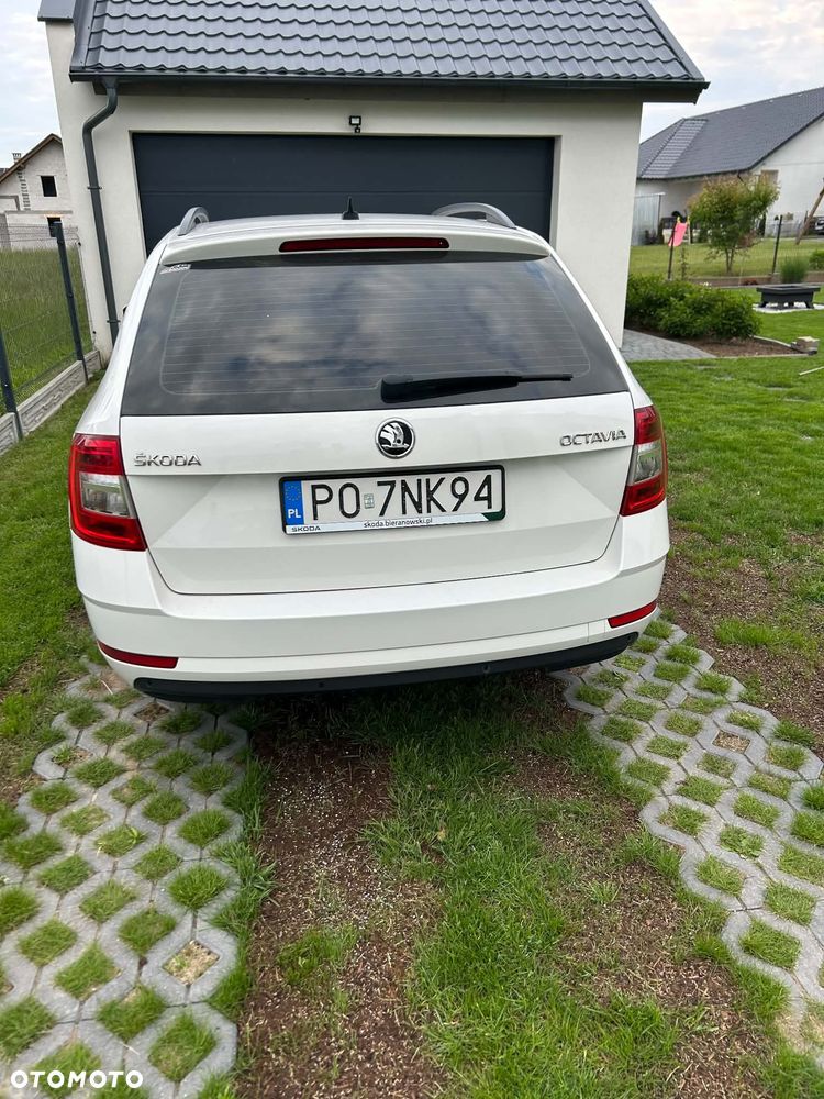 Skoda Octavia 1.6 TDI SCR 4x4 Ambition - 4