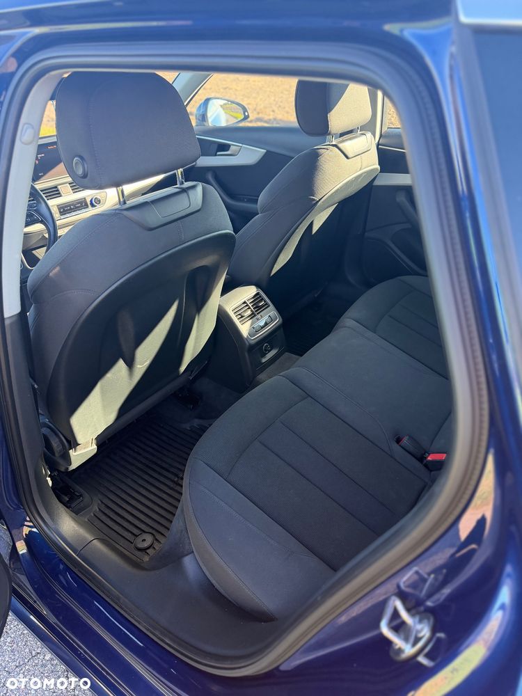 Audi A4 Avant - 19