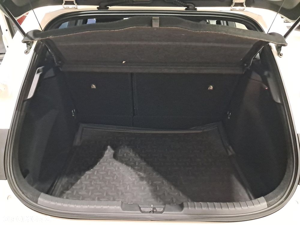 Toyota Corolla 1.2 T Comfort - 11