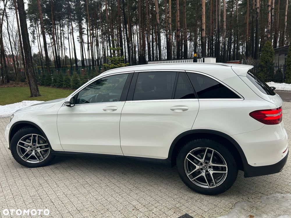 Mercedes-Benz GLC - 9