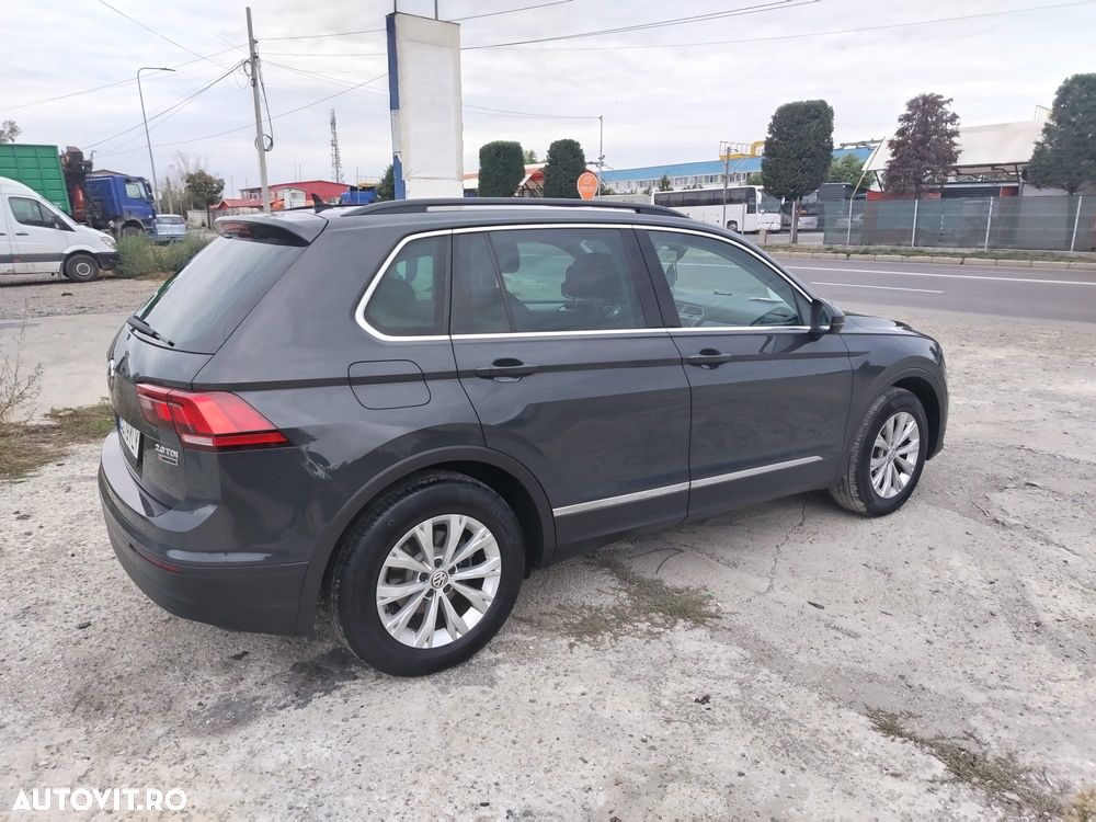 Volkswagen Tiguan 2.0 TDI 4Mot DSG Comfortline - 4