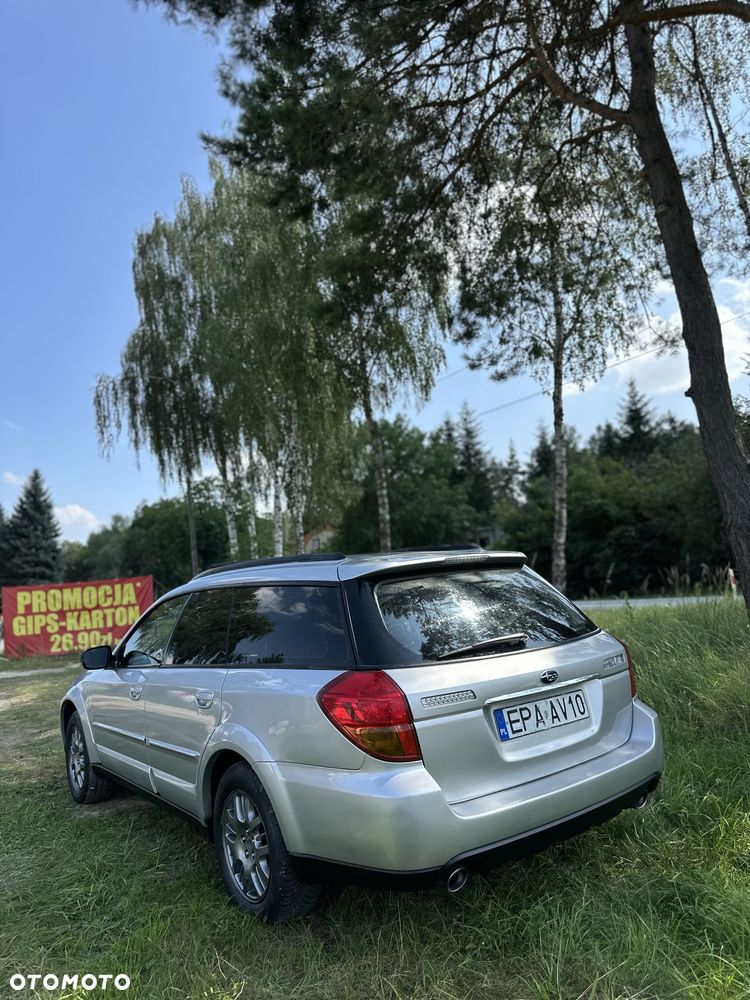 Subaru Outback - 3
