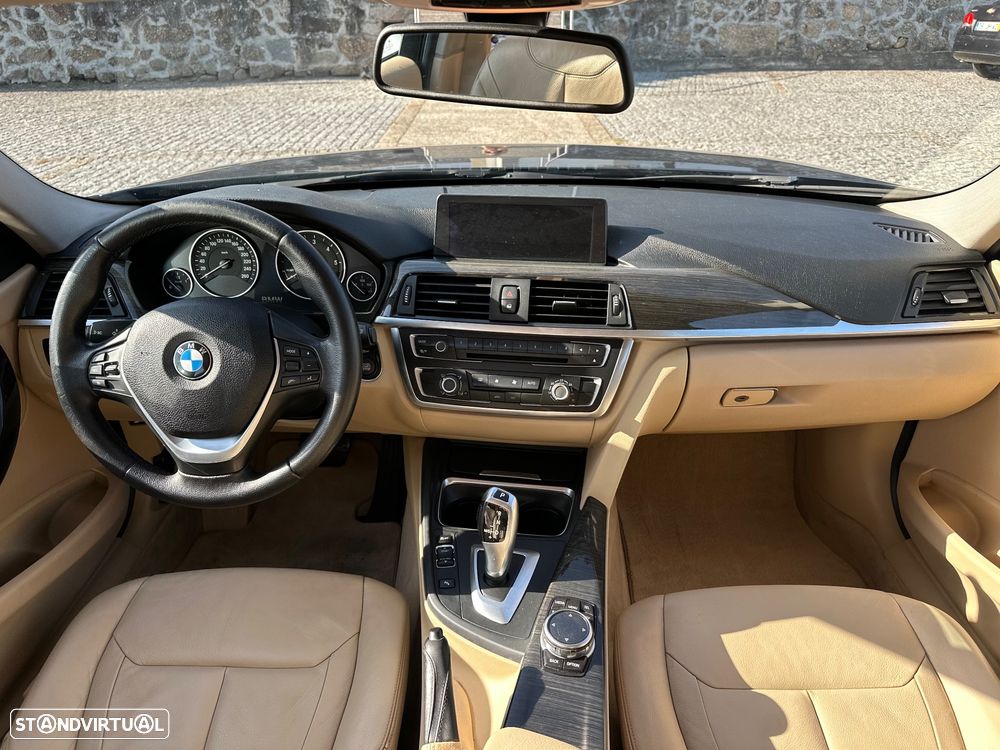 BMW 320 d Auto Line Luxury - 32