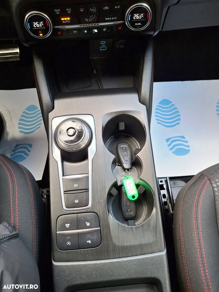 Ford Kuga 2.0 EcoBlue A8 AWD ST Line - 24