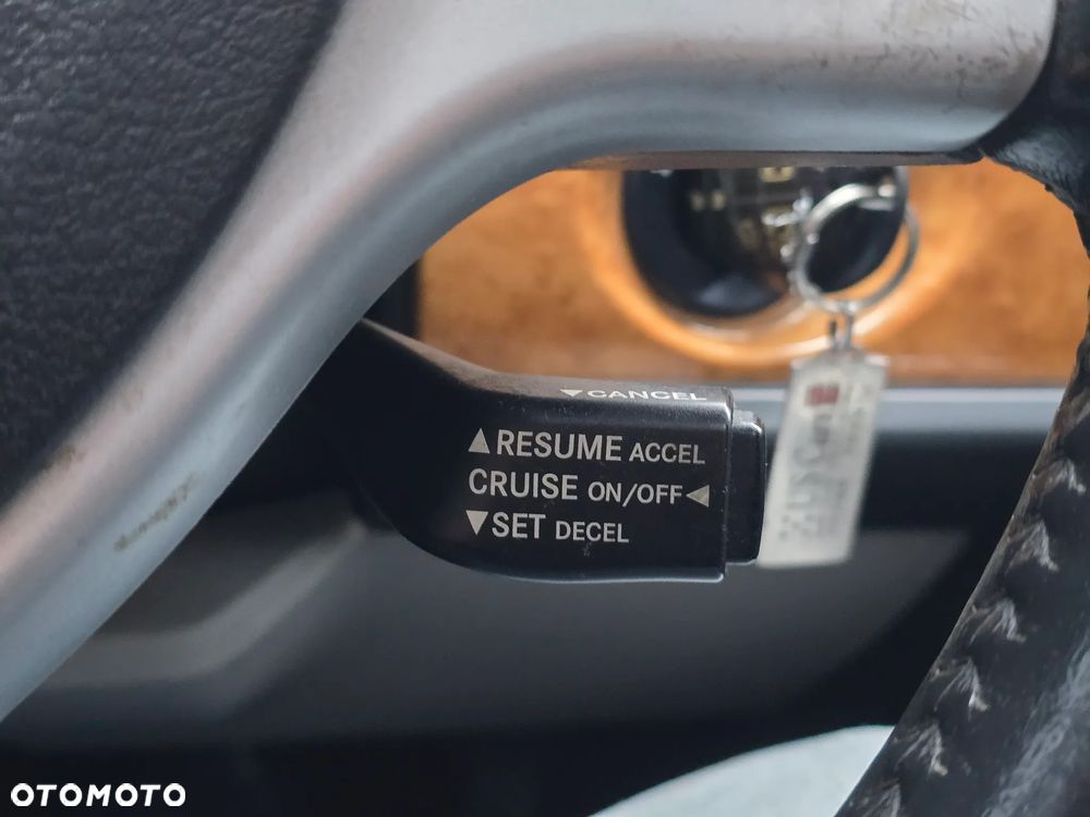 Chrysler Grand Voyager 2.8 CRD Automatik Limited - 32