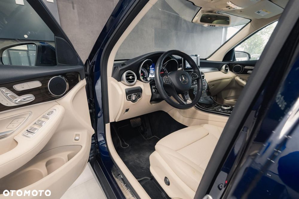 Mercedes-Benz GLC 300 4-Matic - 10