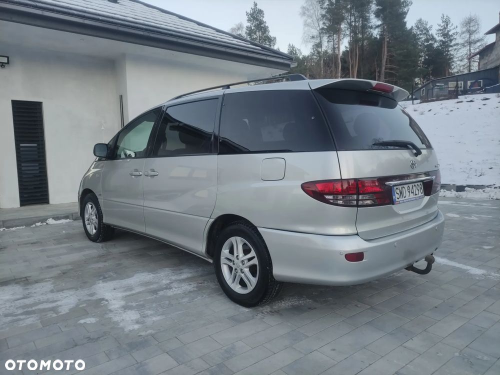 Toyota Previa - 3