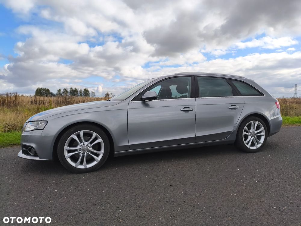 Audi A4 Avant 2.0 TDI DPF Ambiente - 2