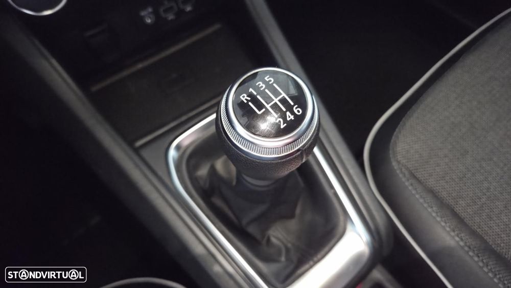 Renault Captur 1.0 TCe Intens - 15