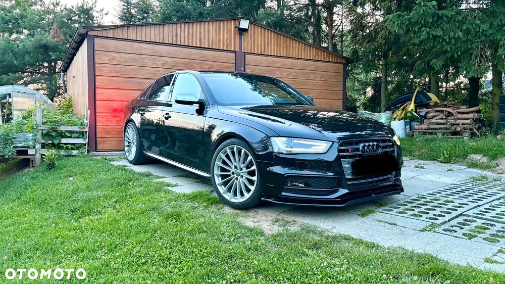 Audi S4 Limousine - 1