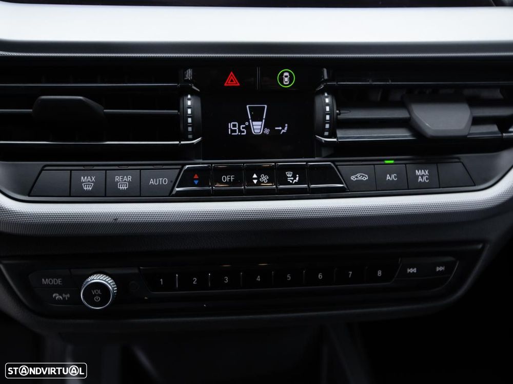 BMW 116 d Corporate Edition Auto - 16