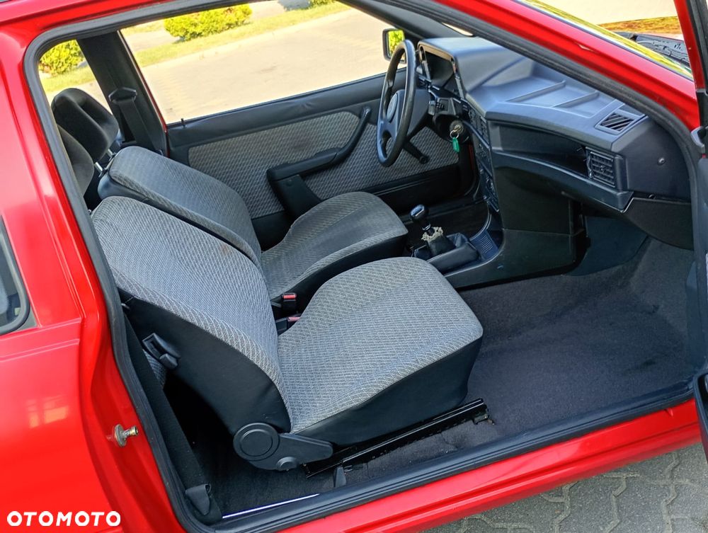 Opel Kadett 1.4 LS - 6