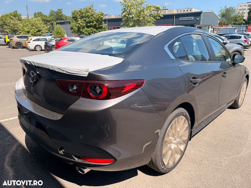 Mazda 3 e-Skyactiv G140 MHEV Center-Line - 3