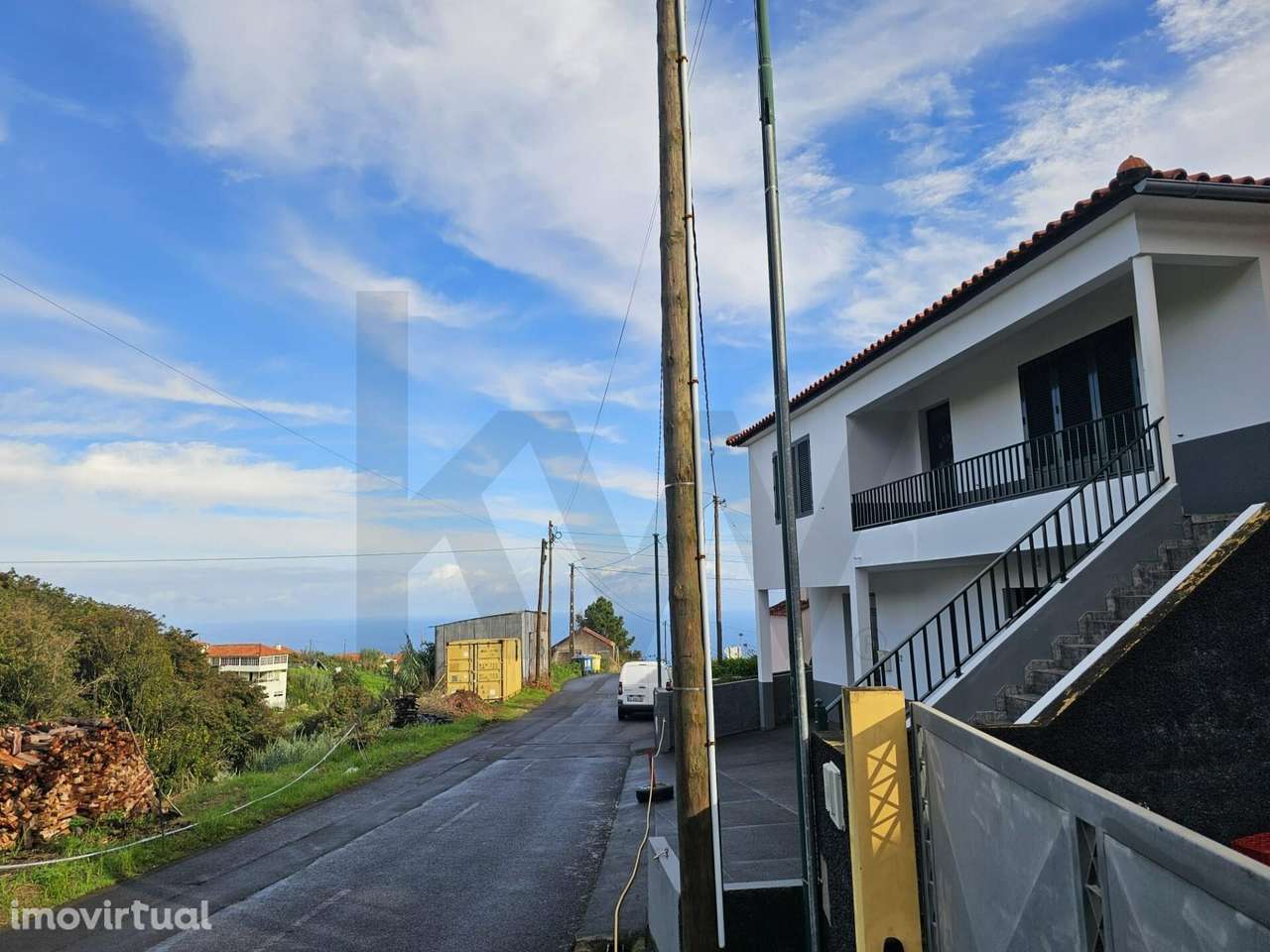 Moradia T3 à venda em Santana com garagem para até 8 carros - Grande imagem: 2/18