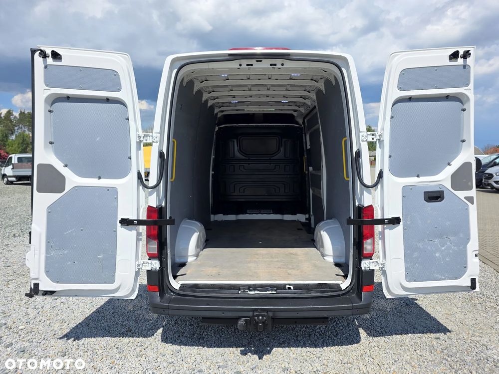 Volkswagen CRAFTER 2,0 TDI 177 KONNY ŚREDNIAK WYSOKI KLIMA WEBASTO GWARANCJA - 28