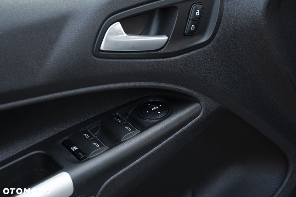 Ford Transit Connect - 26