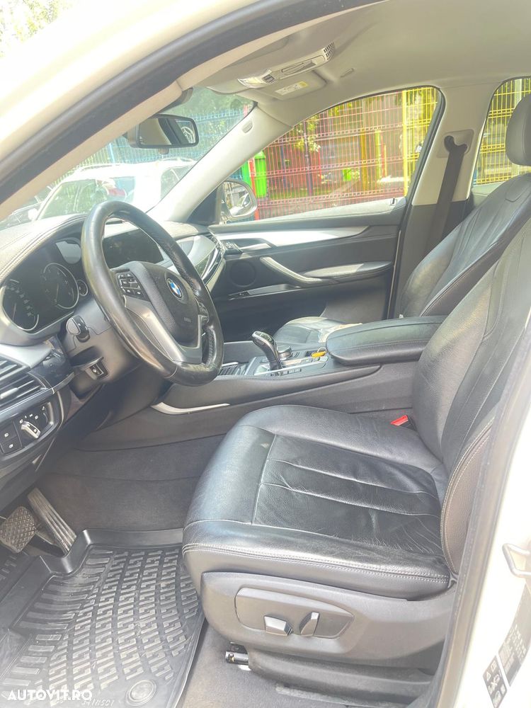 BMW X6 xDrive30d - 16