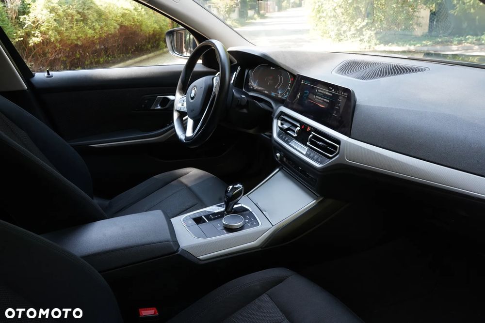 BMW Seria 3 - 9