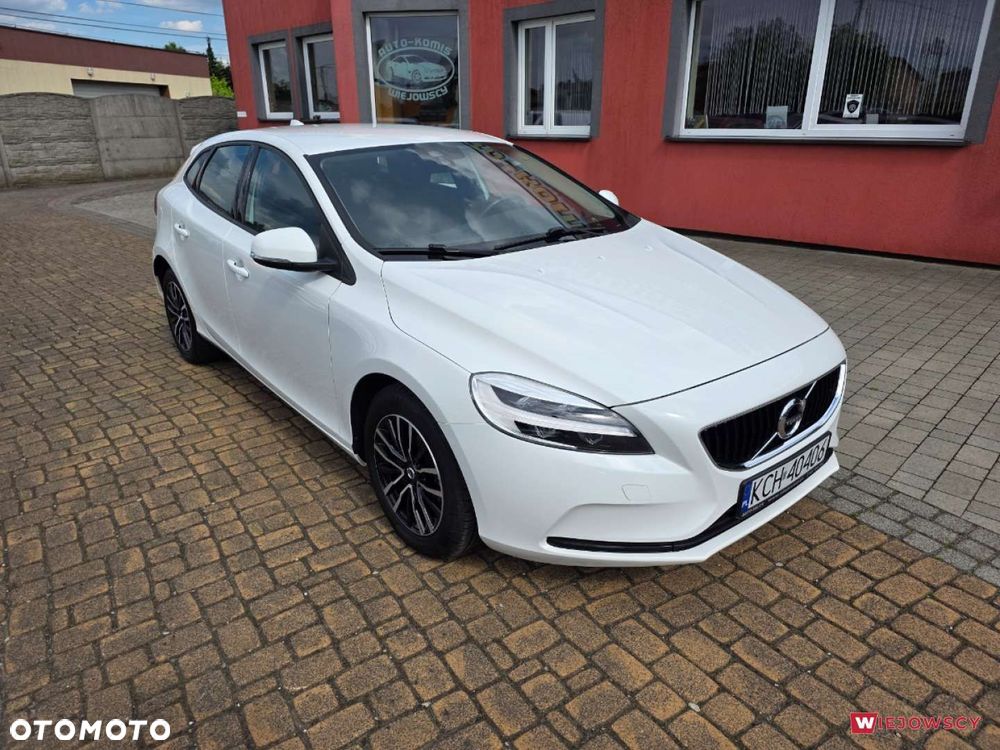 Volvo V40 - 2