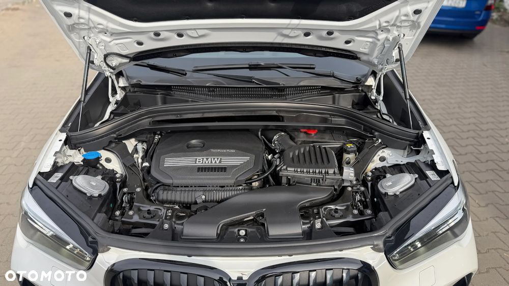 BMW X1 xDrive20i M Sport - 17